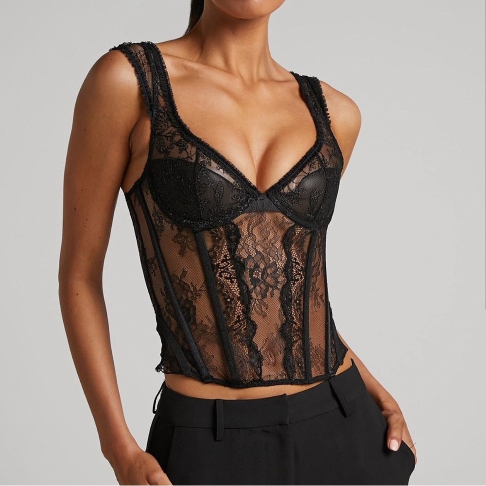 Lioness corset top